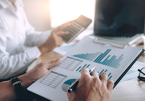 تصویر مربوط به نظم و پشتکار برای رسیدن به درآمد بالا